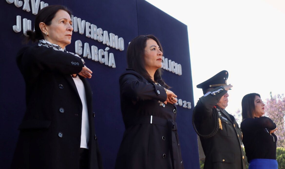 Encabeza titular de SEDEQ ceremonia conmemorativa del CCXVII aniversario del nacimiento de Benito Juárez
