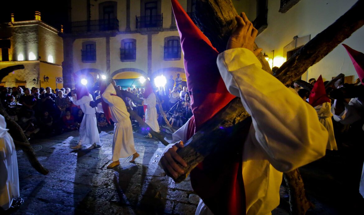 Espera Querétaro 324 mil turistas en Semana Santa y Pascua
