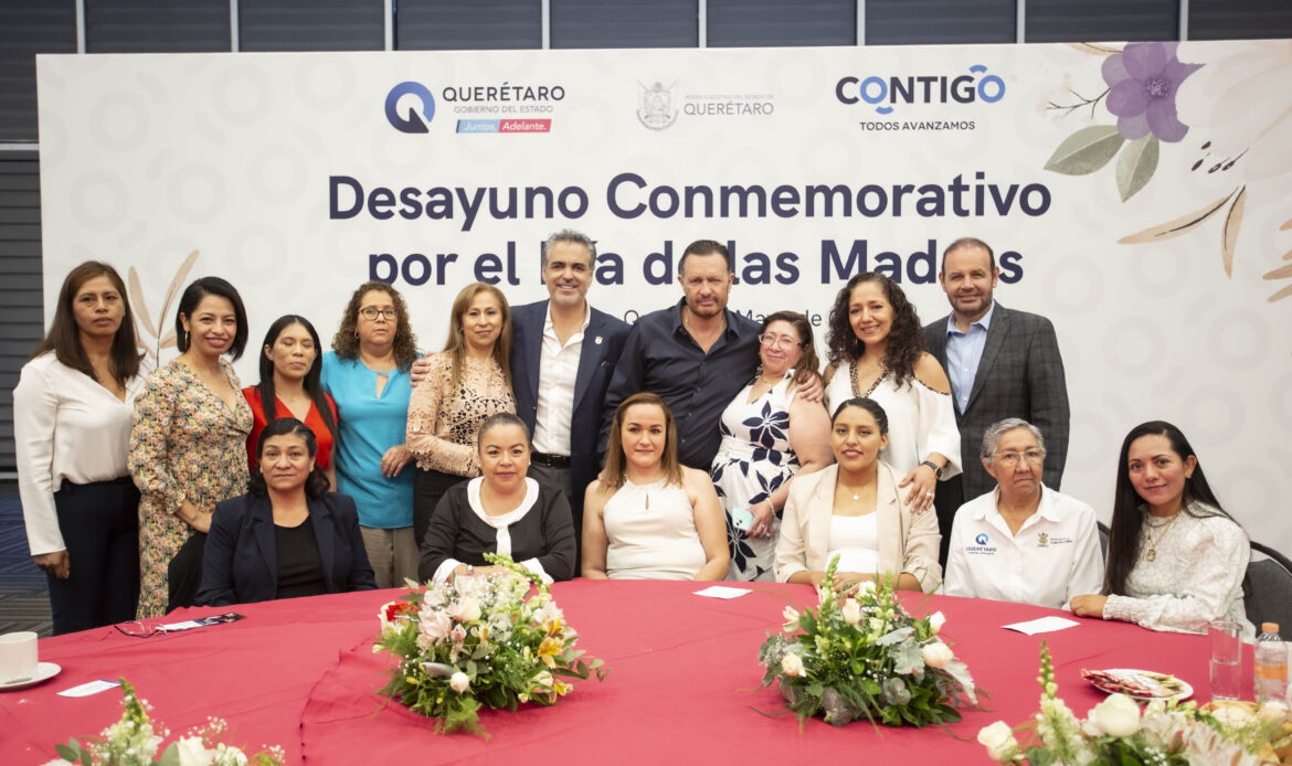 Gobierno de Querétaro conmemora Día de las Madres