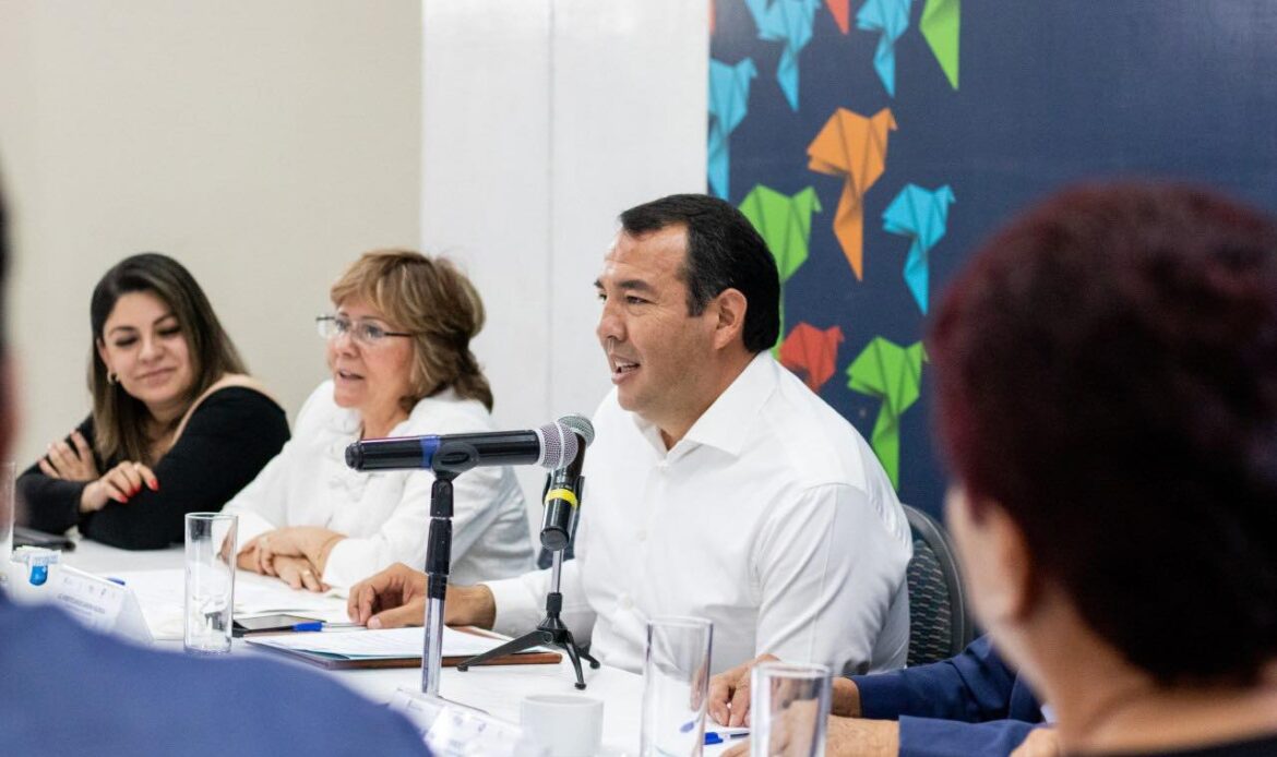 San Juan del Río participa en reunión municipal por la salud