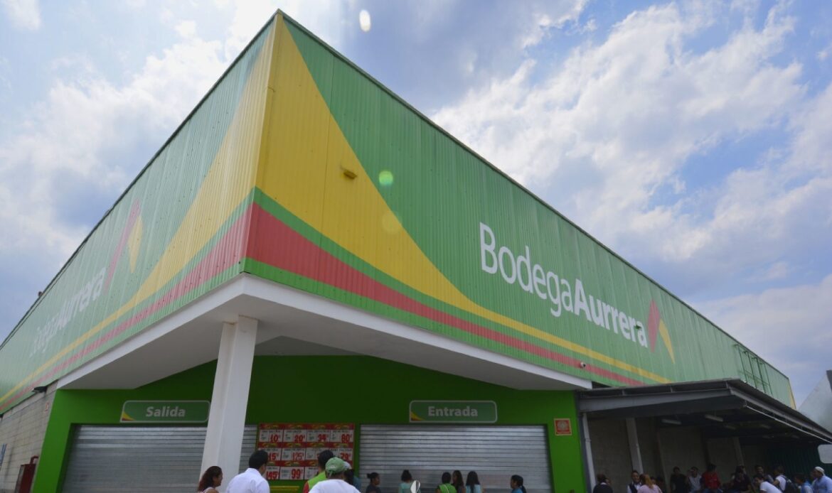 Bodega Aurrera en Querétaro vende a 855 pesos la canasta básica; es el precio más bajo