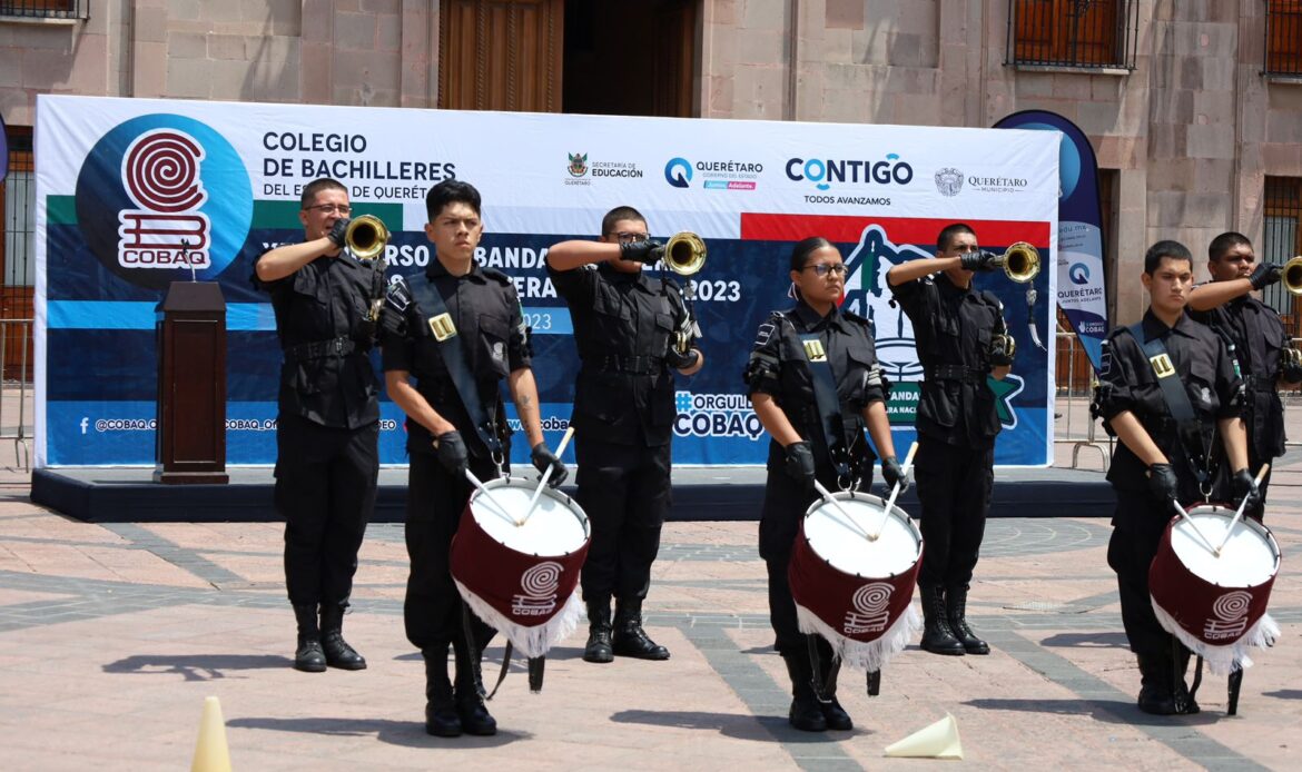 Concluye Concurso de Bandas de Guerra y Escoltas de Bandera Nacional del COBAQ