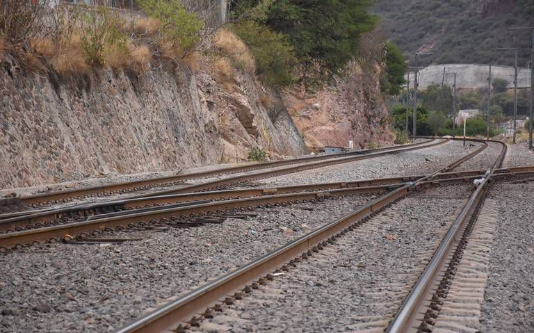 AMLO quiere tren México-Querétaro, busca concesión