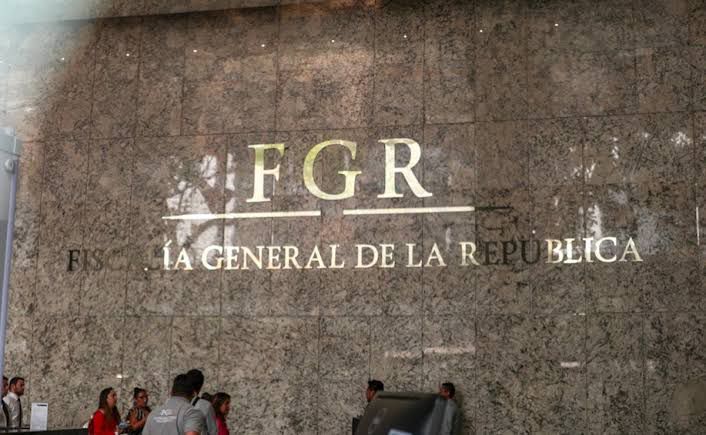 SCJN destituye a funcionarios de FGR por no devolver joyas y diamantes