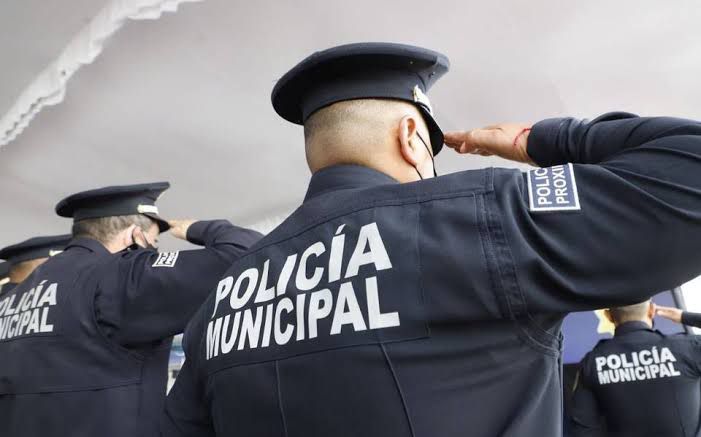 Destaca Ana María apoyos a policías en activo y jubilados