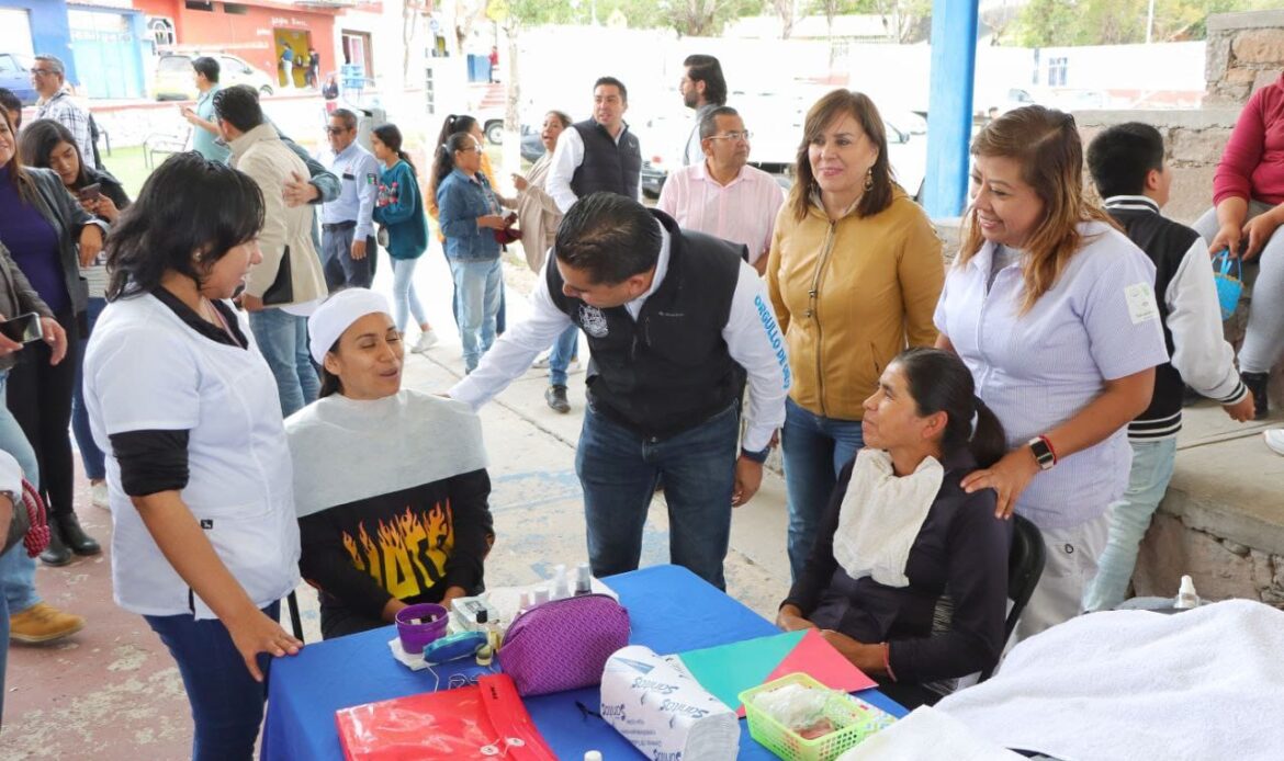 Calentadores Solares y Ruta Violeta, programas que benefician a habitantes de comunidades de Corregidora