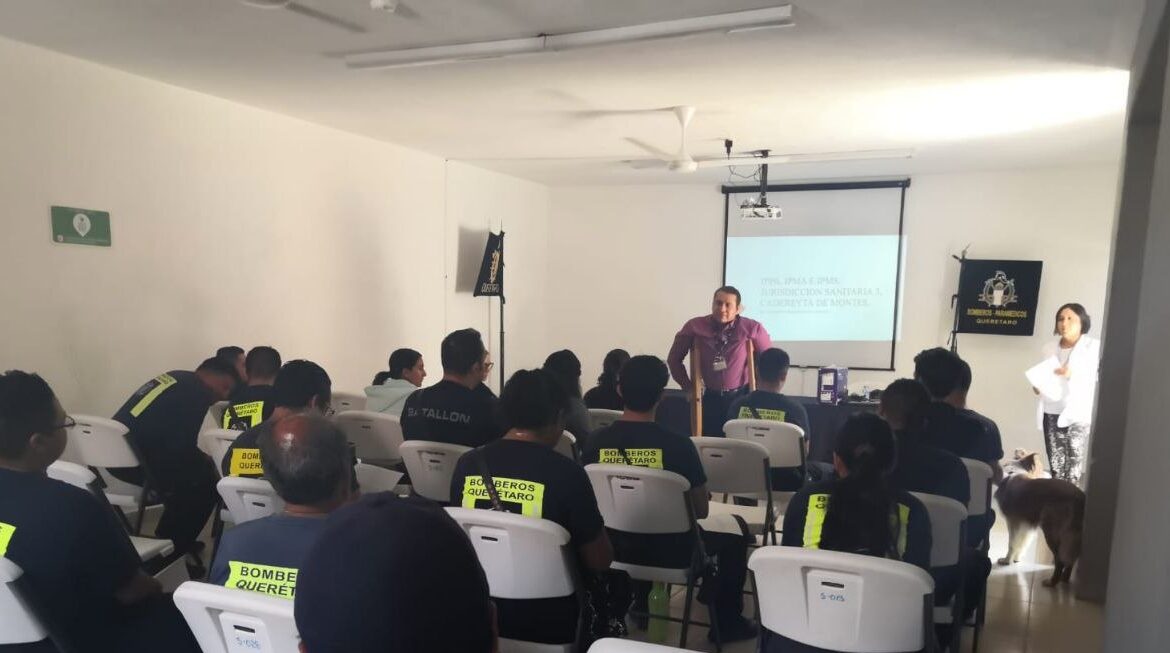 Capacita SESA a Bomberos Voluntarios de Querétaro para atención de picaduras de alacranes