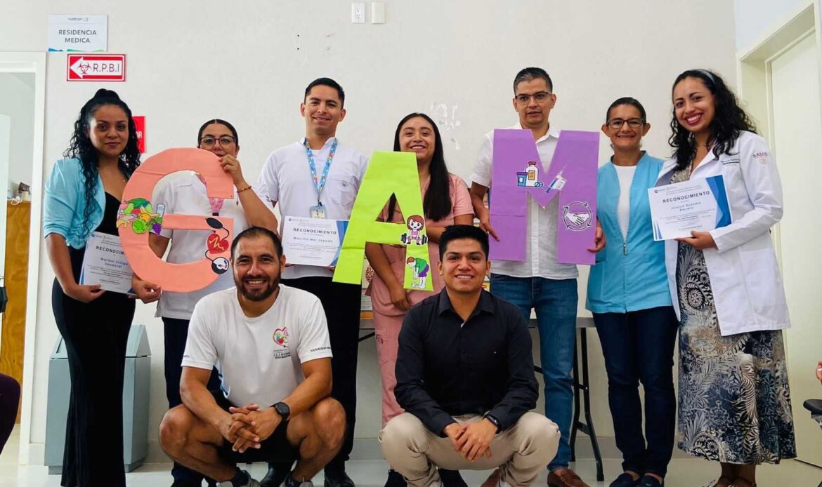 Grupo de Ayuda Mutua del Centro de Salud San Juan Buenaventura recibe constancia de Acreditación