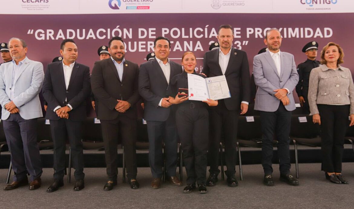 Acompaña Luis Nava la graduación de Policías de Proximidad