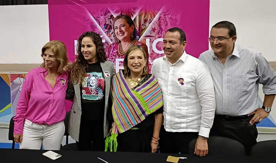 Se reúne Xóchitl Gálvez con mujeres sanjuanenses