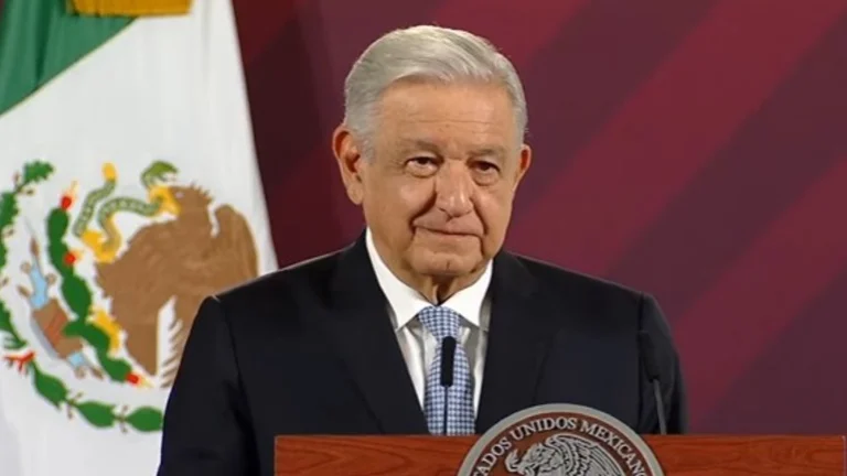 Presidente felicita a Bernardo Arévalo por ganar elección presidencial en Guatemala
