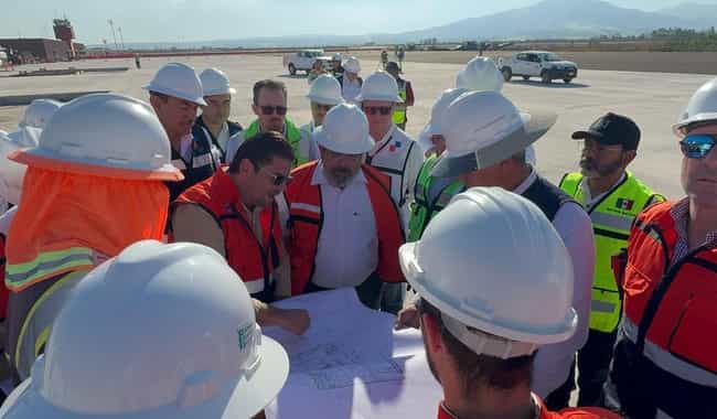 Supervisa Nuño Lara obras para la ampliación del Aeropuerto de Tepic