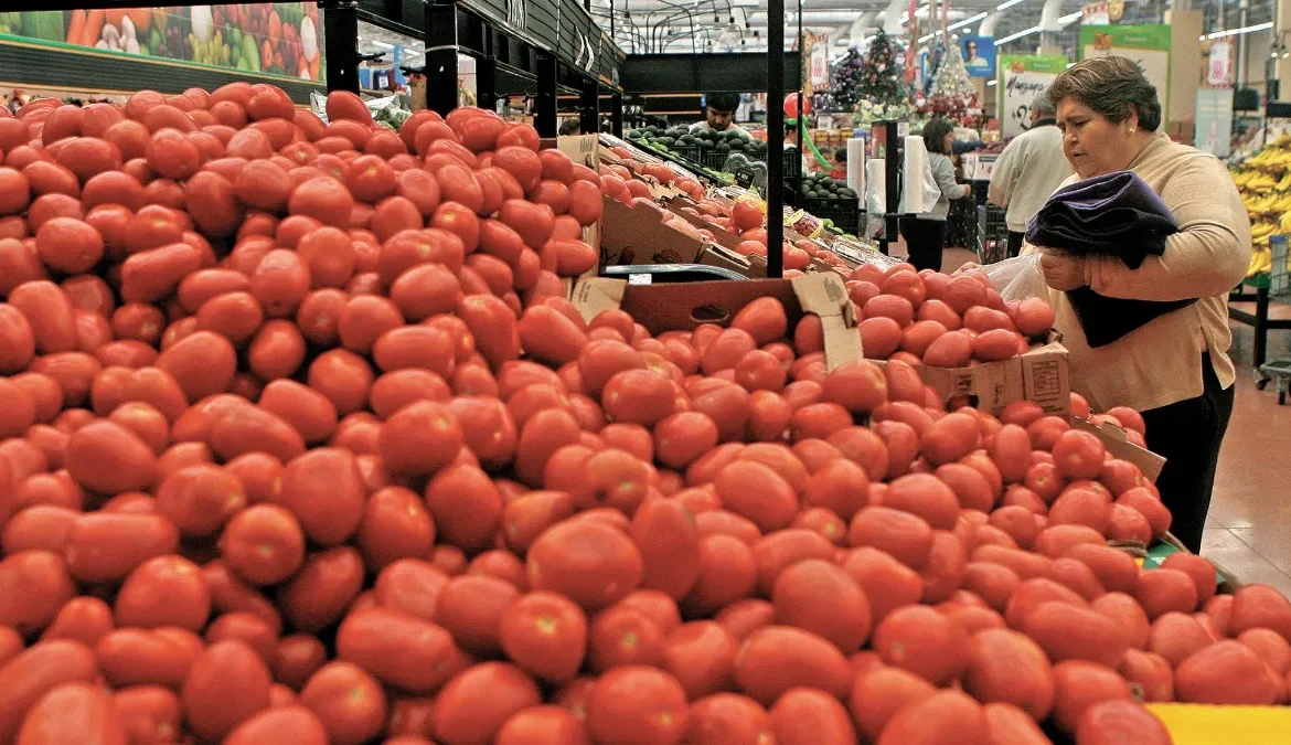 Inflación alcanza 4.9% en la primera quincena de enero