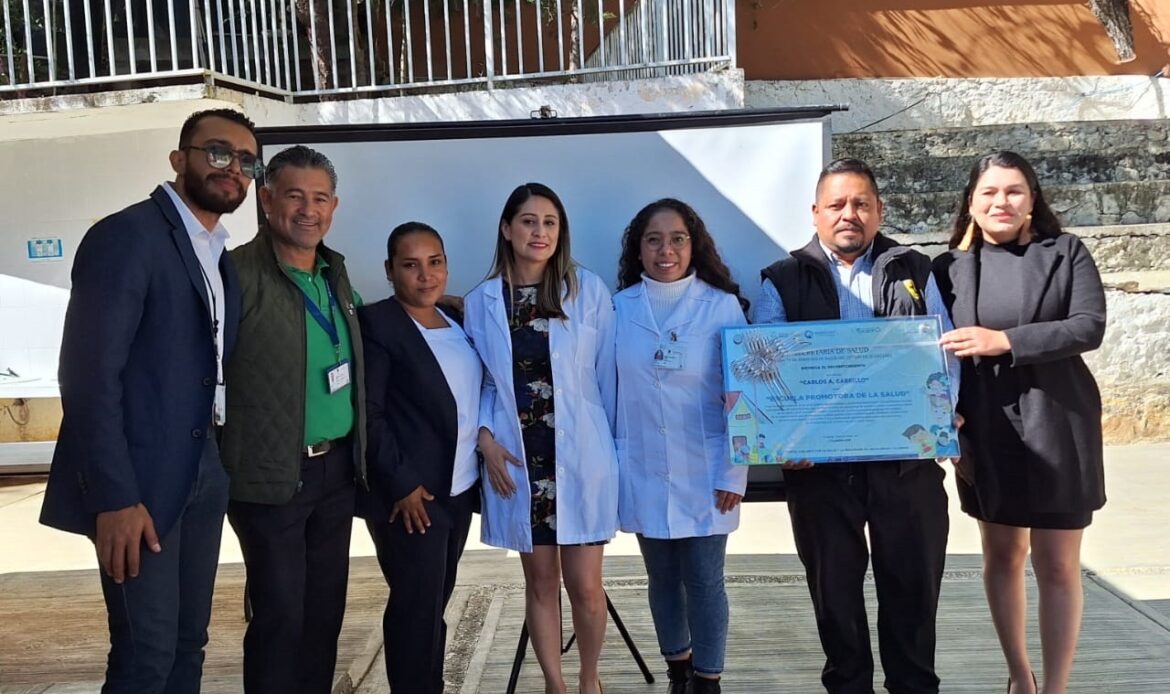 Certifica SESA Escuela Promotora de la Salud en Jalpan de Serra