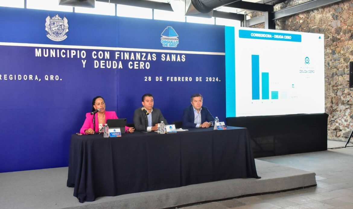 Deja Roberto Sosa a Corregidora con deuda cero