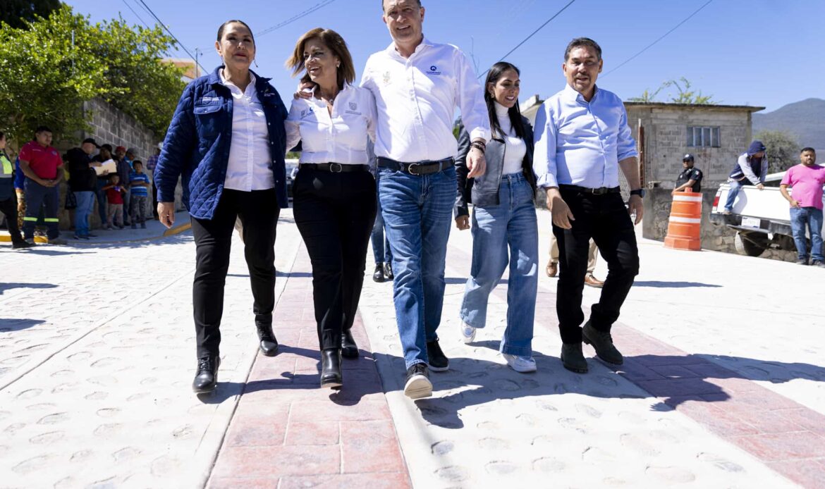 Entrega Gobernador obras de infraestructura vial y educativa en Arroyo Seco