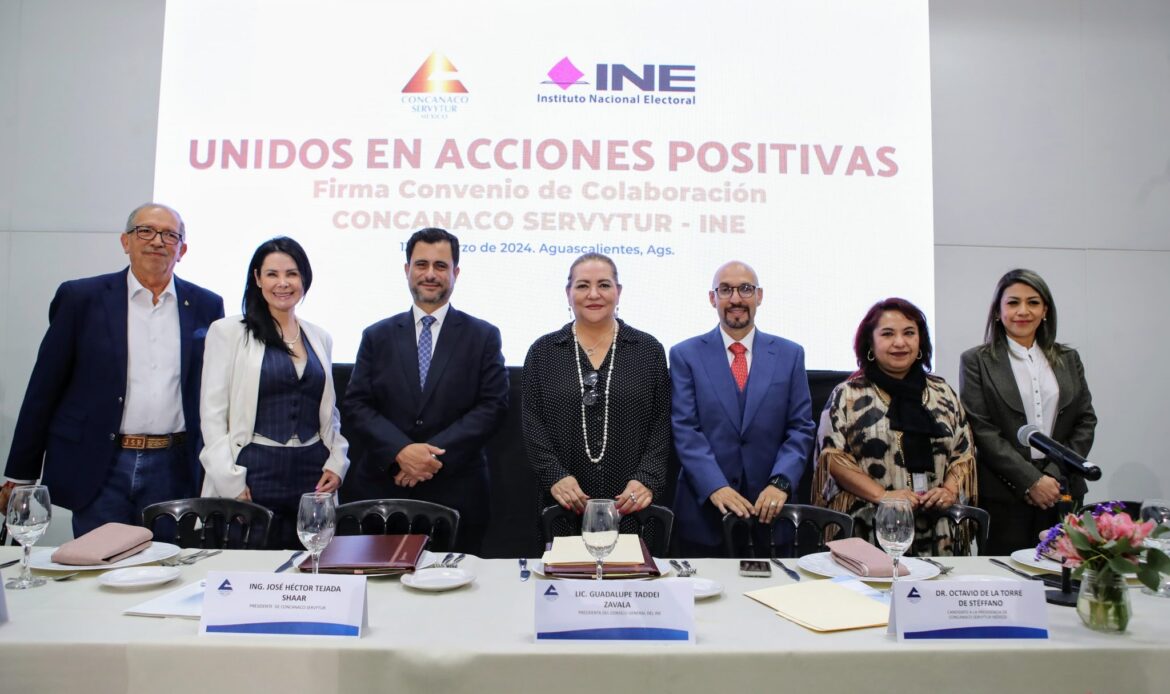 Firman INE y Confederación de Cámaras Nacionales de Comercio, Servicios y Turismo convenio para promover voto informado