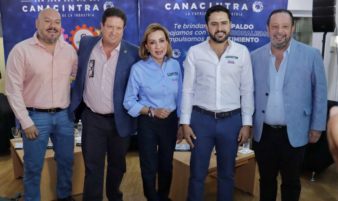 Plantean compromisos Lupita Murguía y Agustín Dorantes ante CANACINTRA SJR