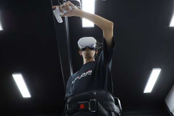 Potencian estudiantes de Informática UAQ su formación con Laboratorio de Realidad Virtual y Tecnología Inmersiva