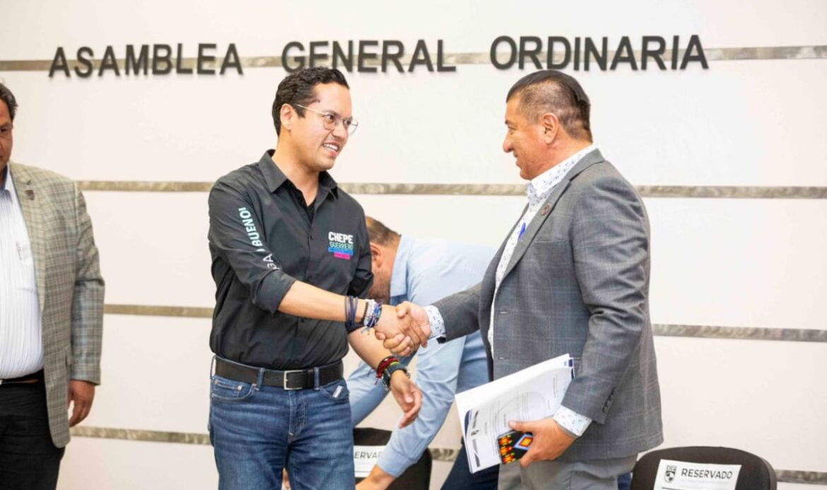 Chepe Guerrero presenta visión metropolitana para Corregidora
