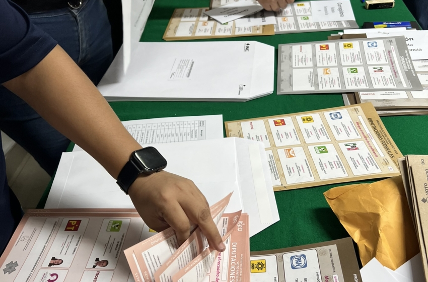Preparan documentación para votantes en estado de postración en Querétaro